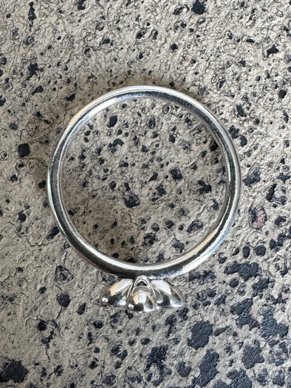 Pandora Four Petal Ring NWOT